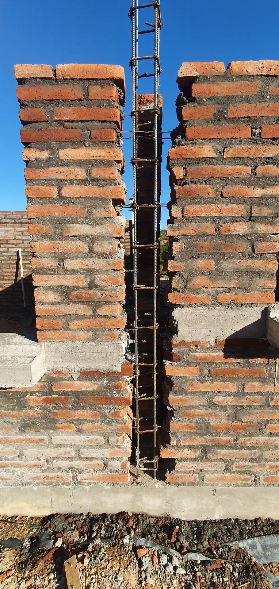 Casa Curepto en construcción, marzo 2022, obra de CCP Arquitectura